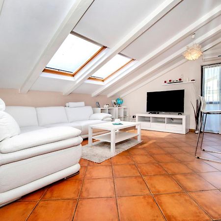 Apartment Camelia Ρόβινι Εξωτερικό φωτογραφία